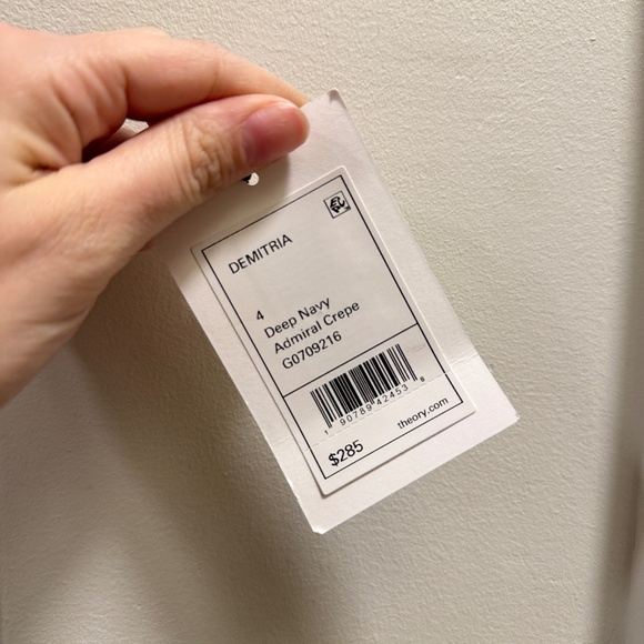 Theory Flared Pants - Picture 4 of 4